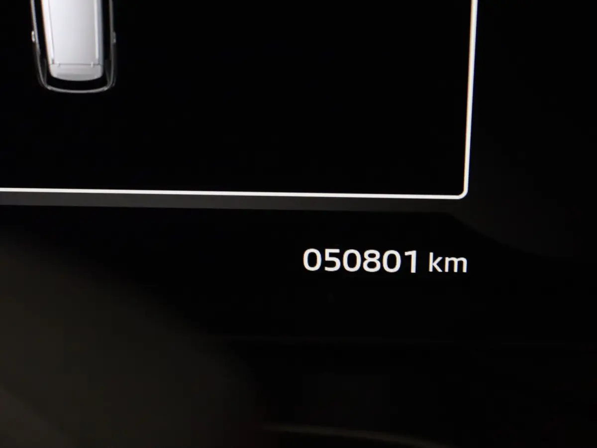 306pk PHEV First Edition Apple Carplay/Android Auto | Climate