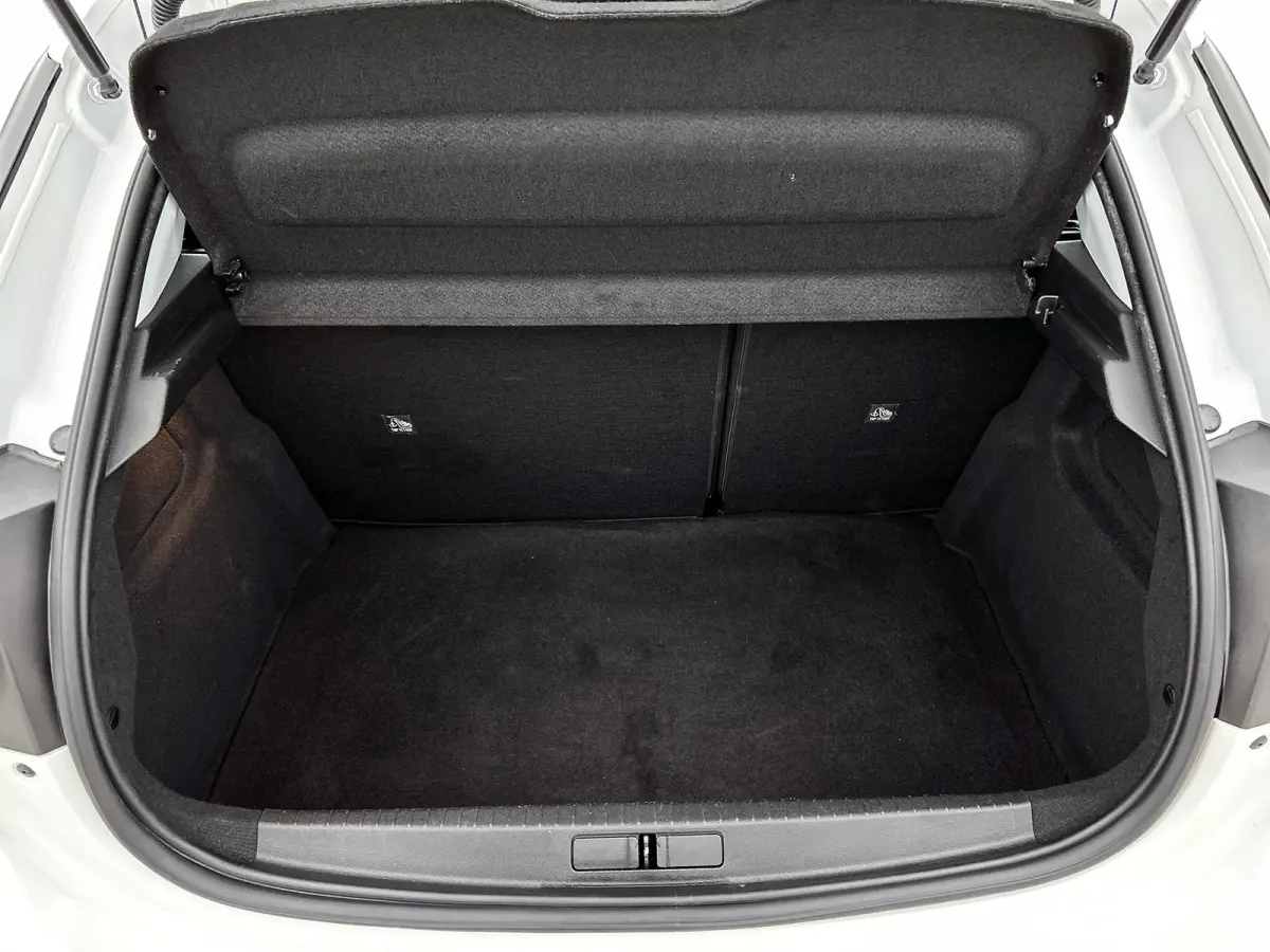 Edition 50 kWh SOH 90% / Warmtepomp / Airco / Apple Carplay Android / Cruise-ctr. / Apk 12-2027