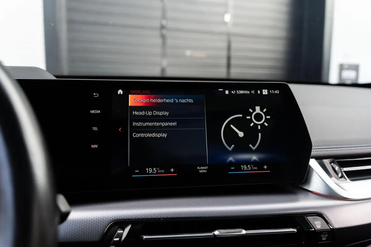 xDrive30e M Sportpakket Panodak Trekhaak HUD 360 Memo