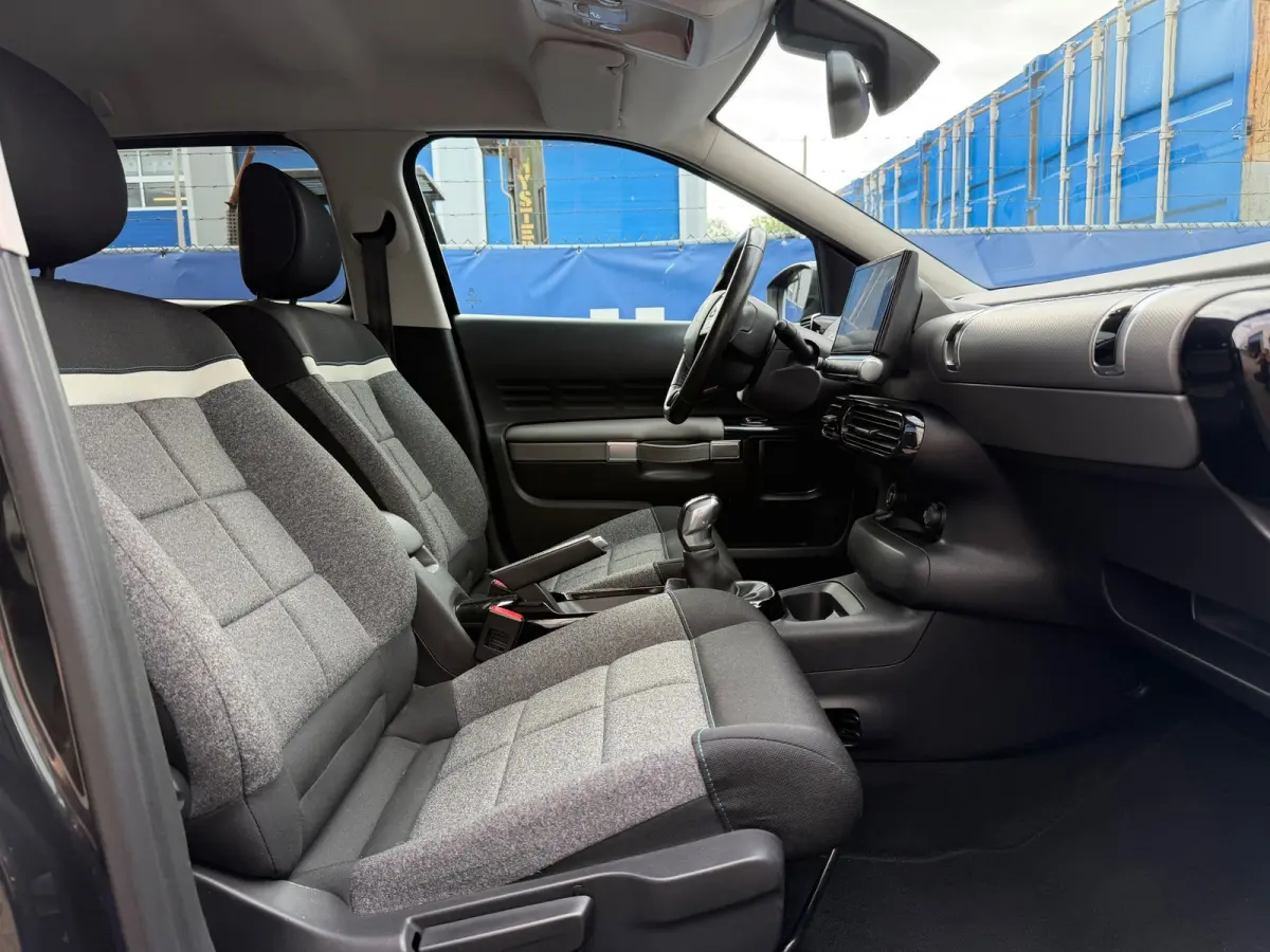 1.2 PureTech Shine|2e Eigenaar|AfnmTrekhaak|D-Riem vv in 2023|CarPlay|Climate|Cruise|Navi|Camera|PDC V+A|N.A.P|