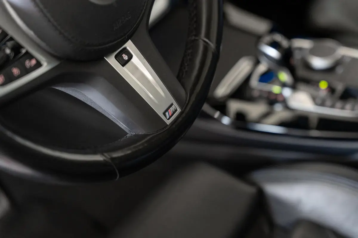 xDrive30e High Executive / M Sport Pro / Pano / HUD / Elektr. Stoelen / Harman Kardon