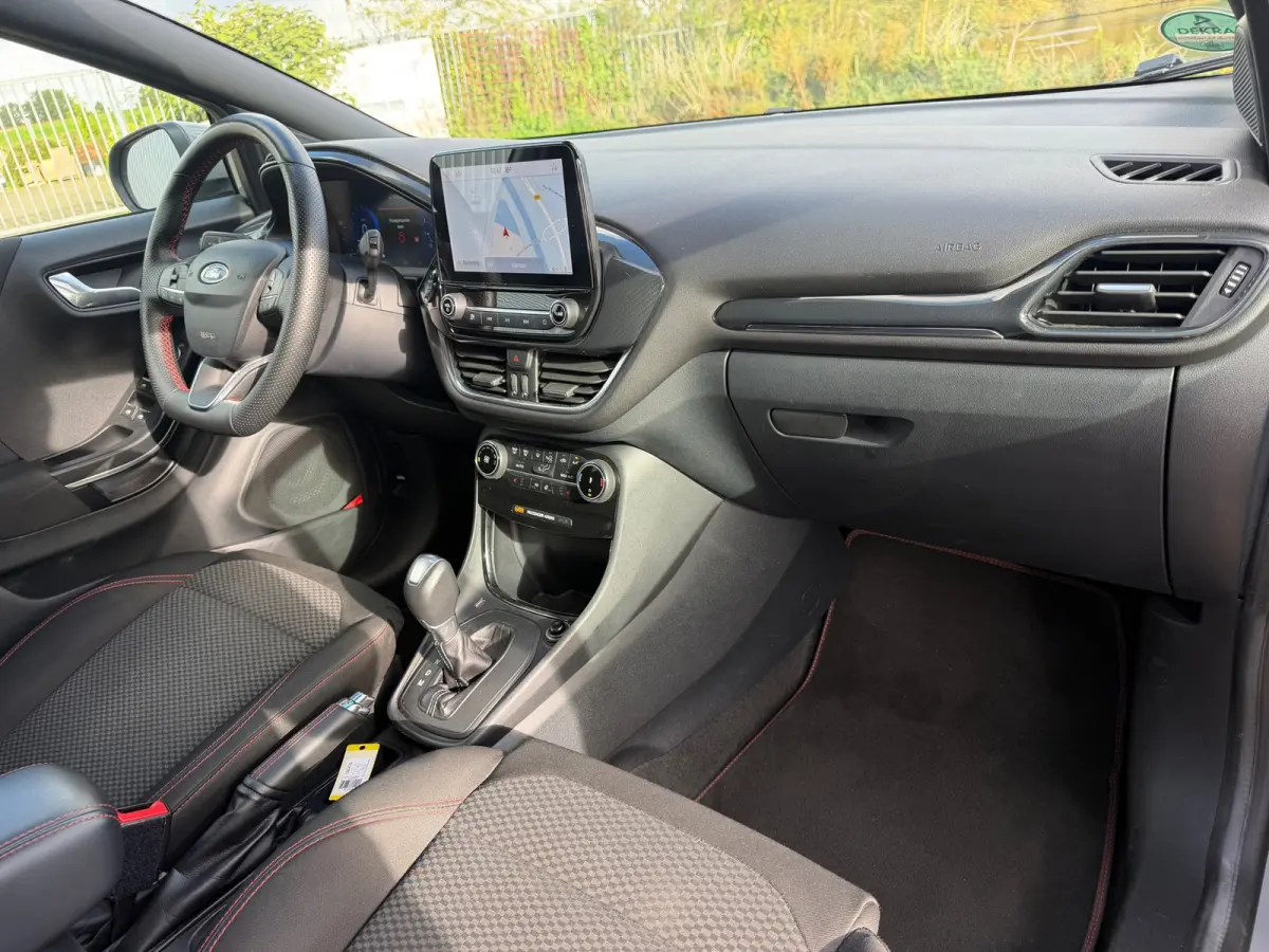1.0 EcoBoost ST-Line X Automaat- Grey Matter - Virtual/Winterpakket/Carplay - Topstaat