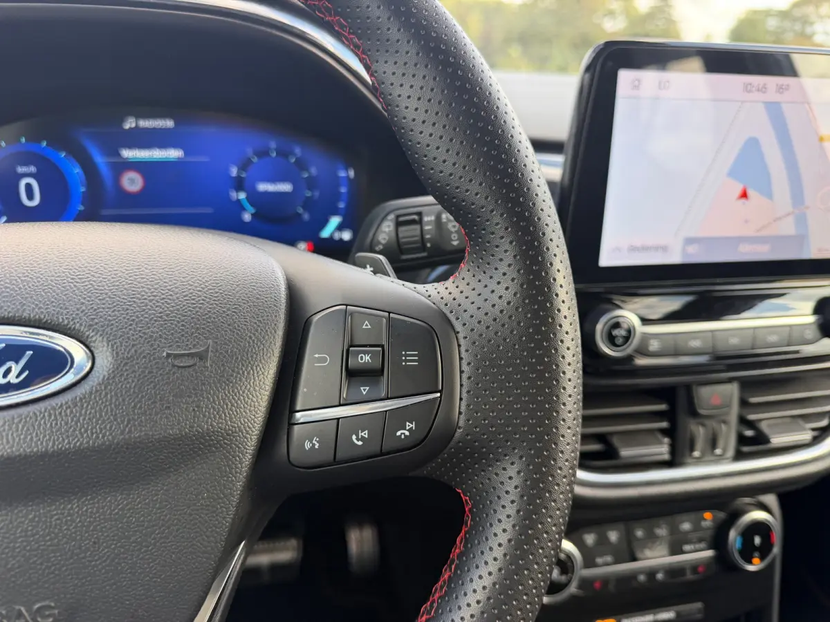 1.0 EcoBoost ST-Line X Automaat- Grey Matter - Virtual/Winterpakket/Carplay - Topstaat
