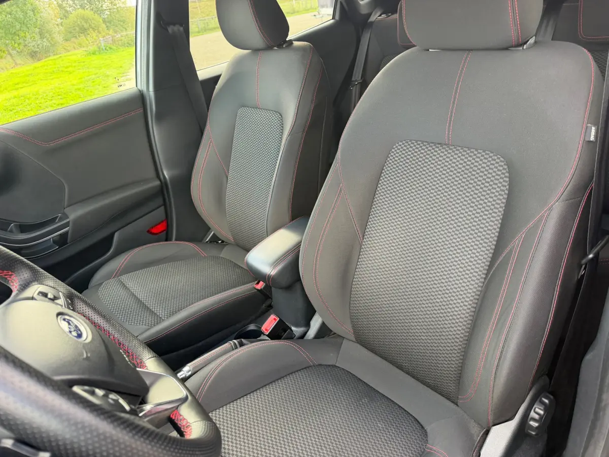 1.0 EcoBoost ST-Line X Automaat- Grey Matter - Virtual/Winterpakket/Carplay - Topstaat
