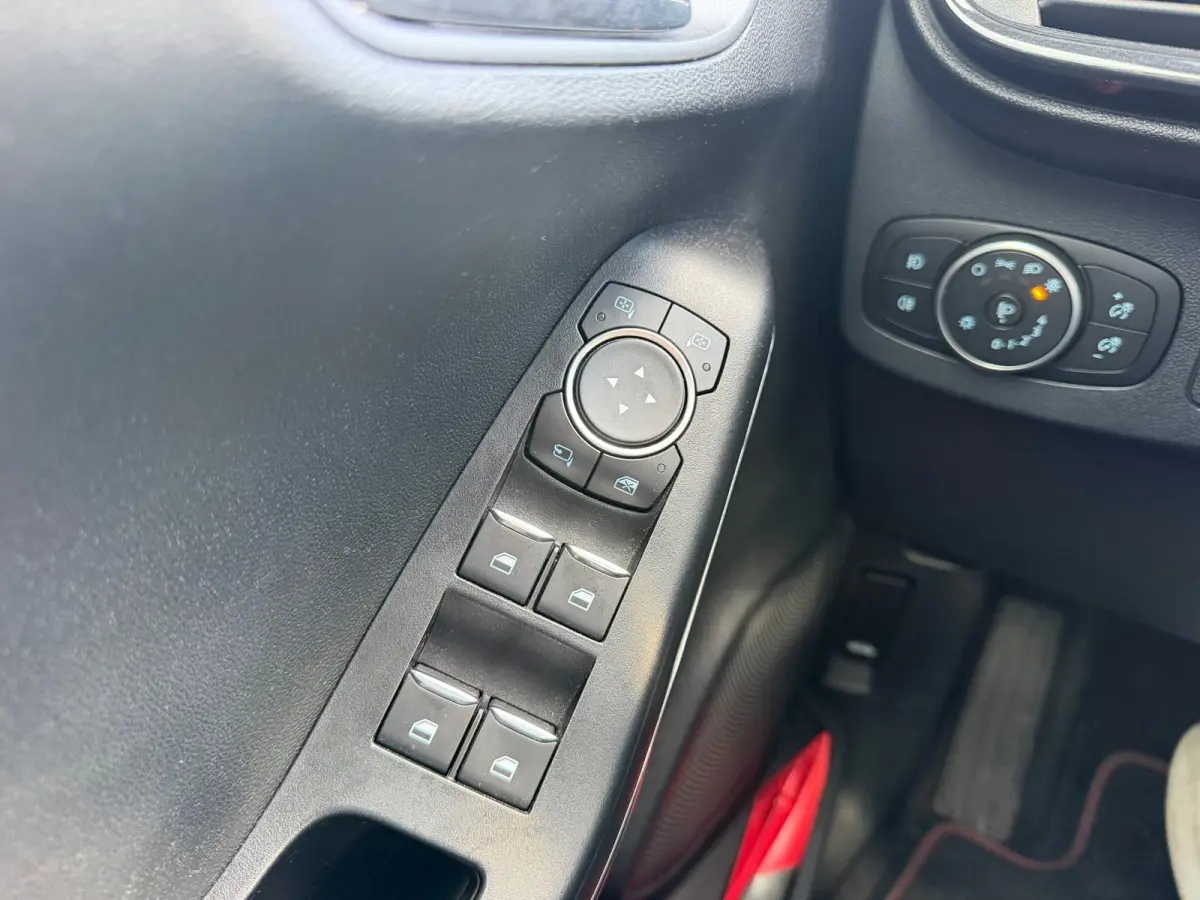 1.0 EcoBoost ST-Line X Automaat- Grey Matter - Virtual/Winterpakket/Carplay - Topstaat