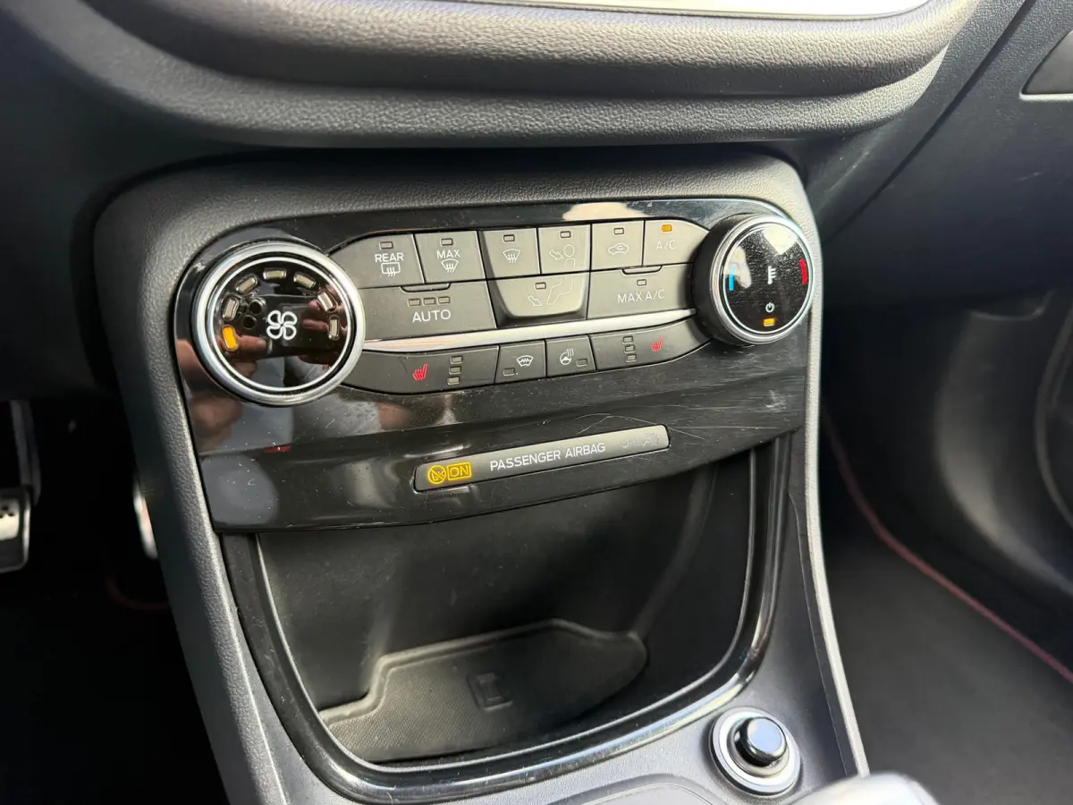1.0 EcoBoost ST-Line X Automaat- Grey Matter - Virtual/Winterpakket/Carplay - Topstaat