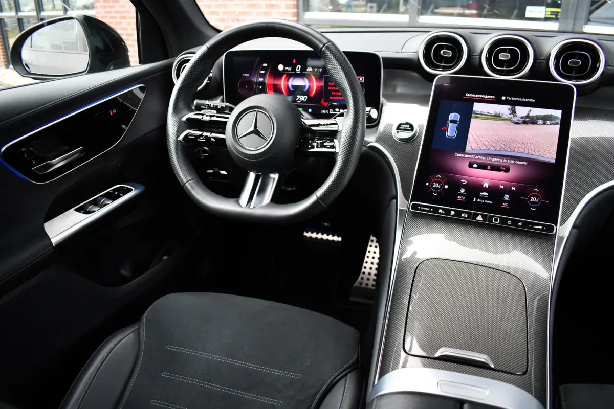 4MATIC AMG Line Distronic Night-pakket 20-inch