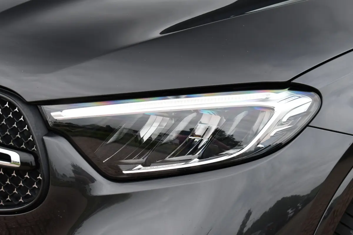 4MATIC AMG Line Distronic Night-pakket 20-inch