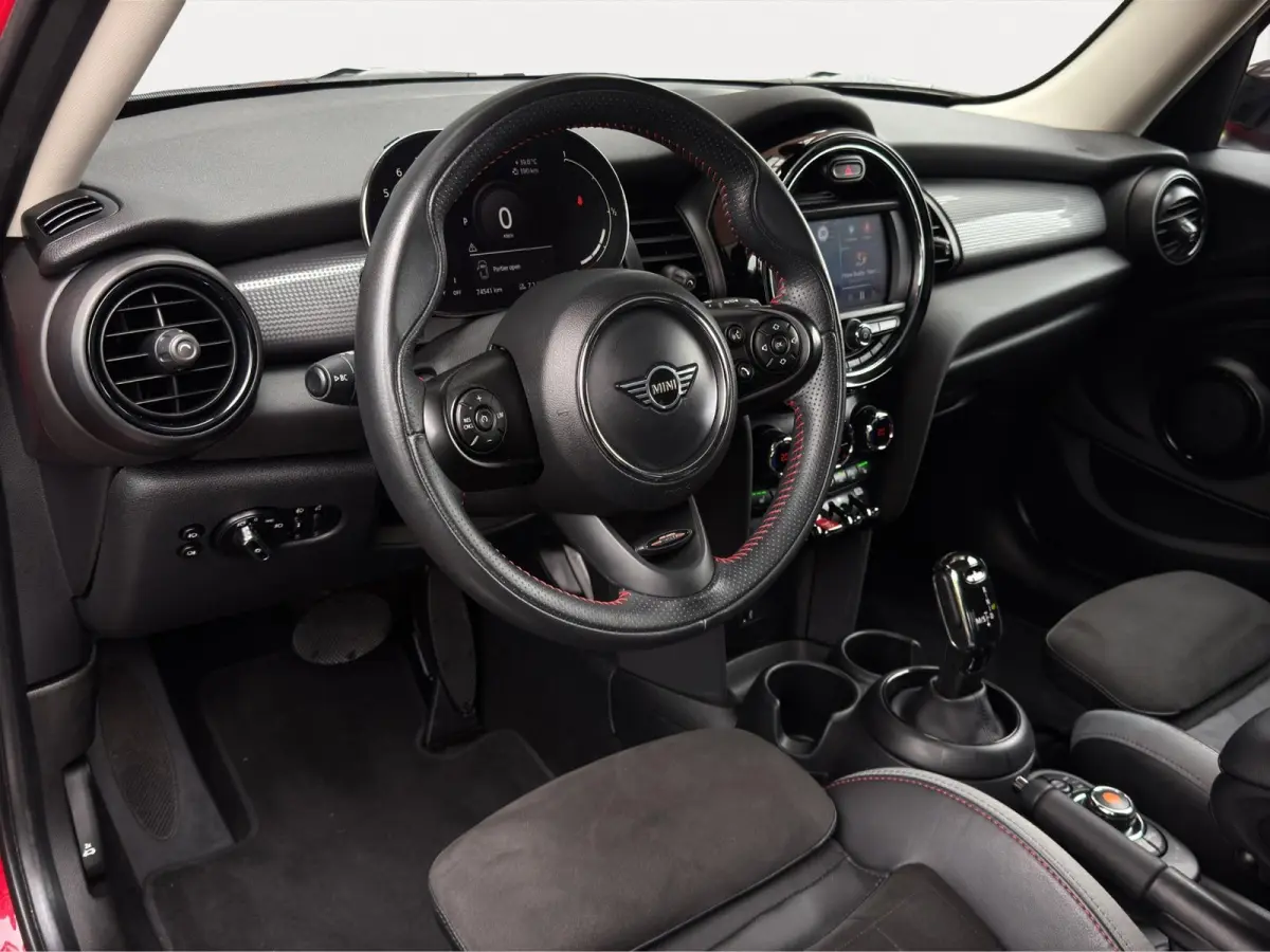 1.5 Cooper 136PK Automaat 5-Deurs Chili JCW Pano