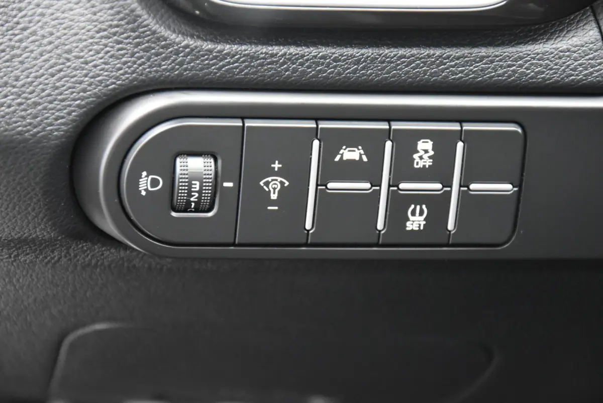 1.0 T-GDI GT-PlusLine Panoramadak Navi Leer NAP