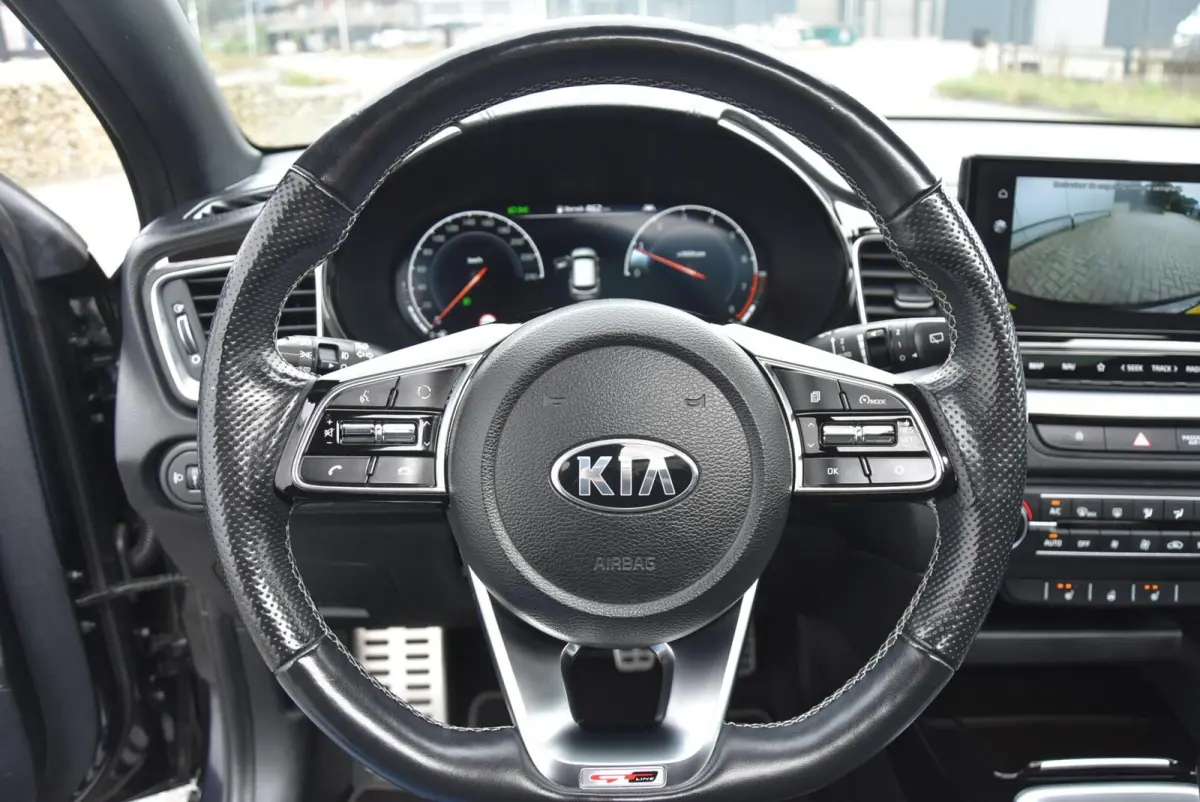 1.0 T-GDI GT-PlusLine Panoramadak Navi Leer NAP