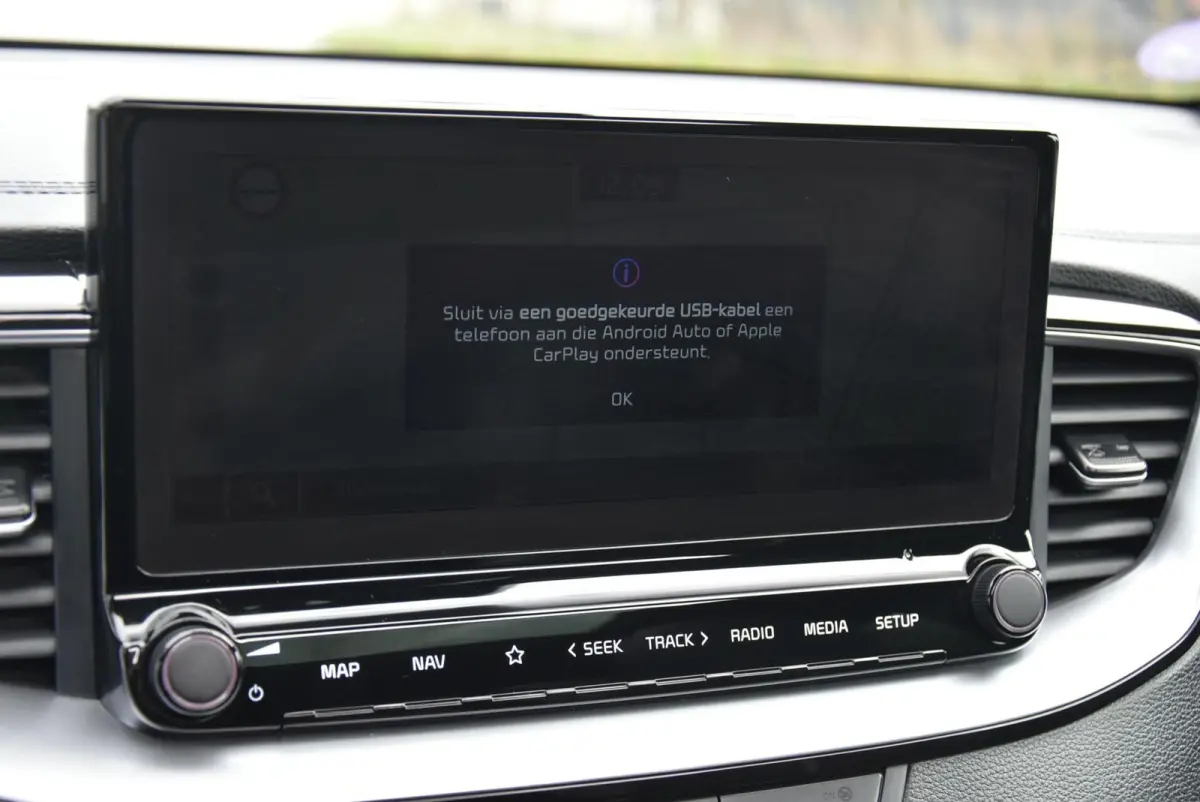 1.0 T-GDI GT-PlusLine Panoramadak Navi Leer NAP