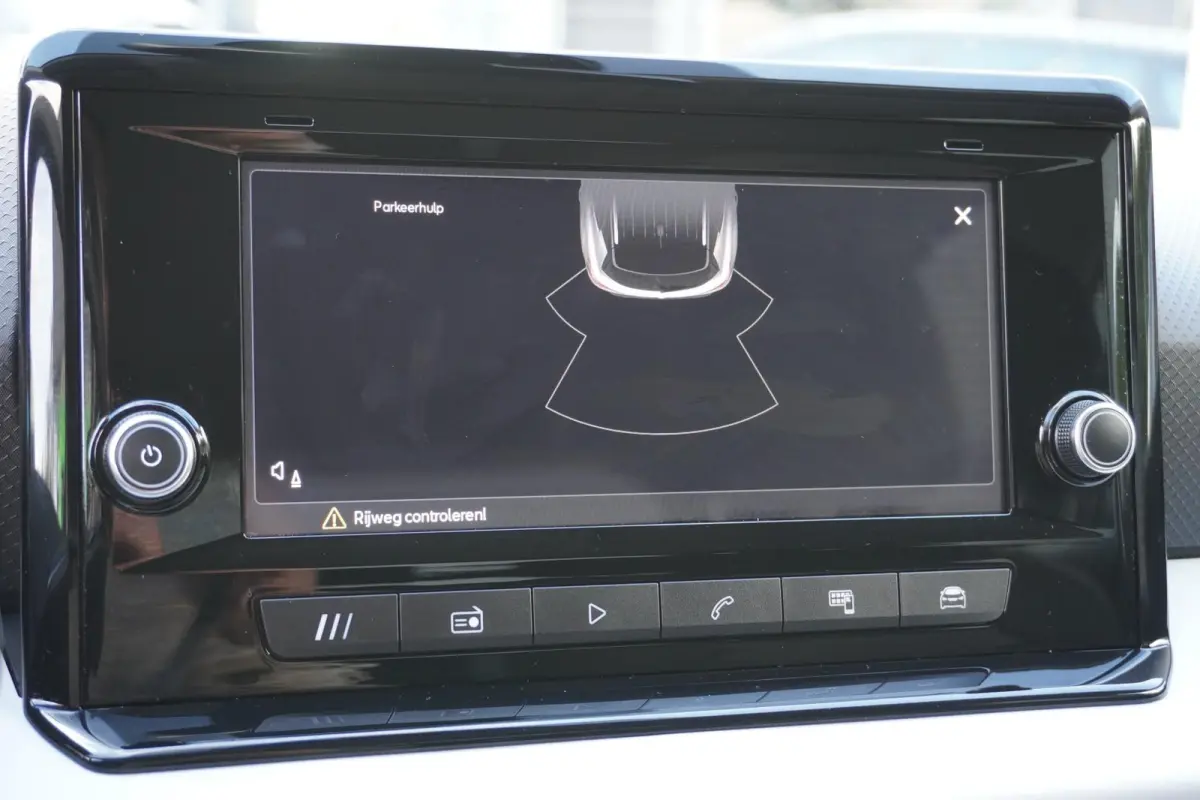 1.0 EcoTSI 95pk Reference | Cruisecontrol | Applecarplay/Androidauto | Airco
