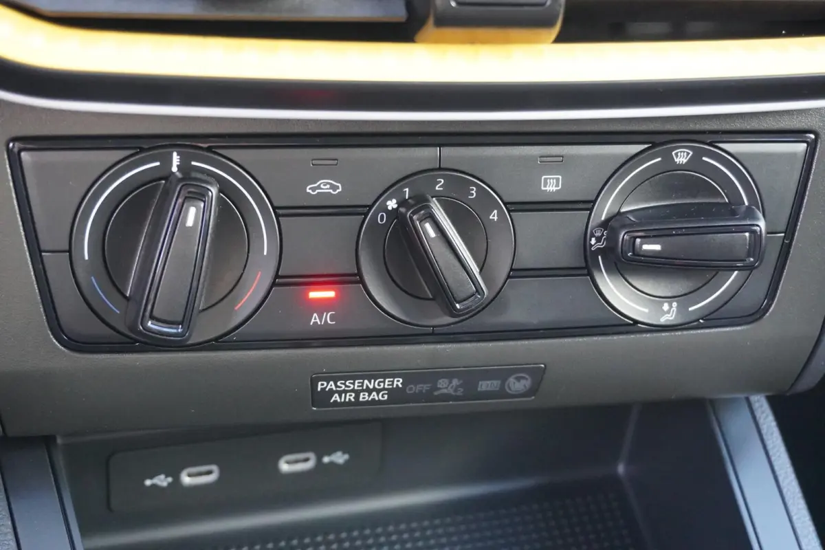 1.0 EcoTSI 95pk Reference | Cruisecontrol | Applecarplay/Androidauto | Airco