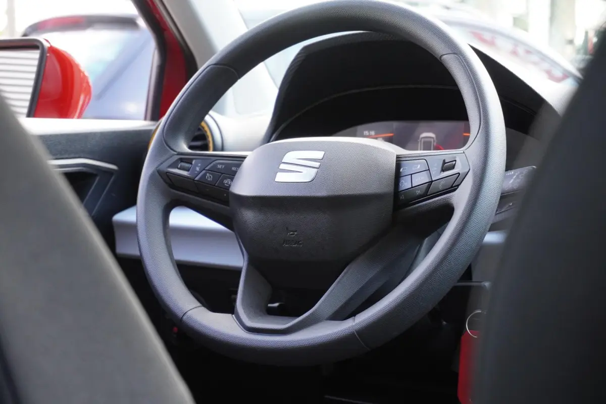 1.0 EcoTSI 95pk Reference | Cruisecontrol | Applecarplay/Androidauto | Airco