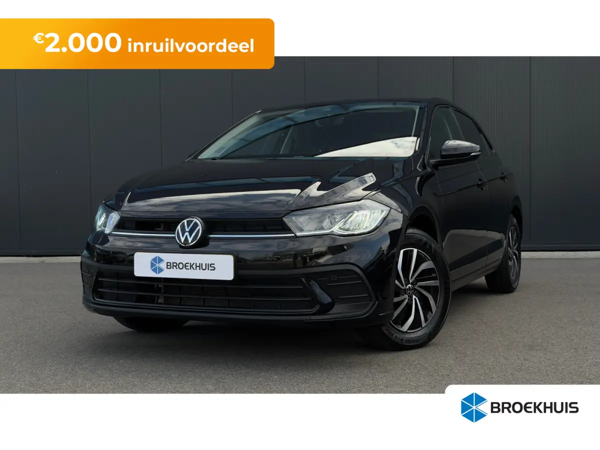 1.0TSI 95pk Life Edition | Camera | Apple Carplay | Navi | Parkeersensoren voor en achter (Park Distance Control) | Zijruiten achter en achterruit getint, 65% lichtabsorberend