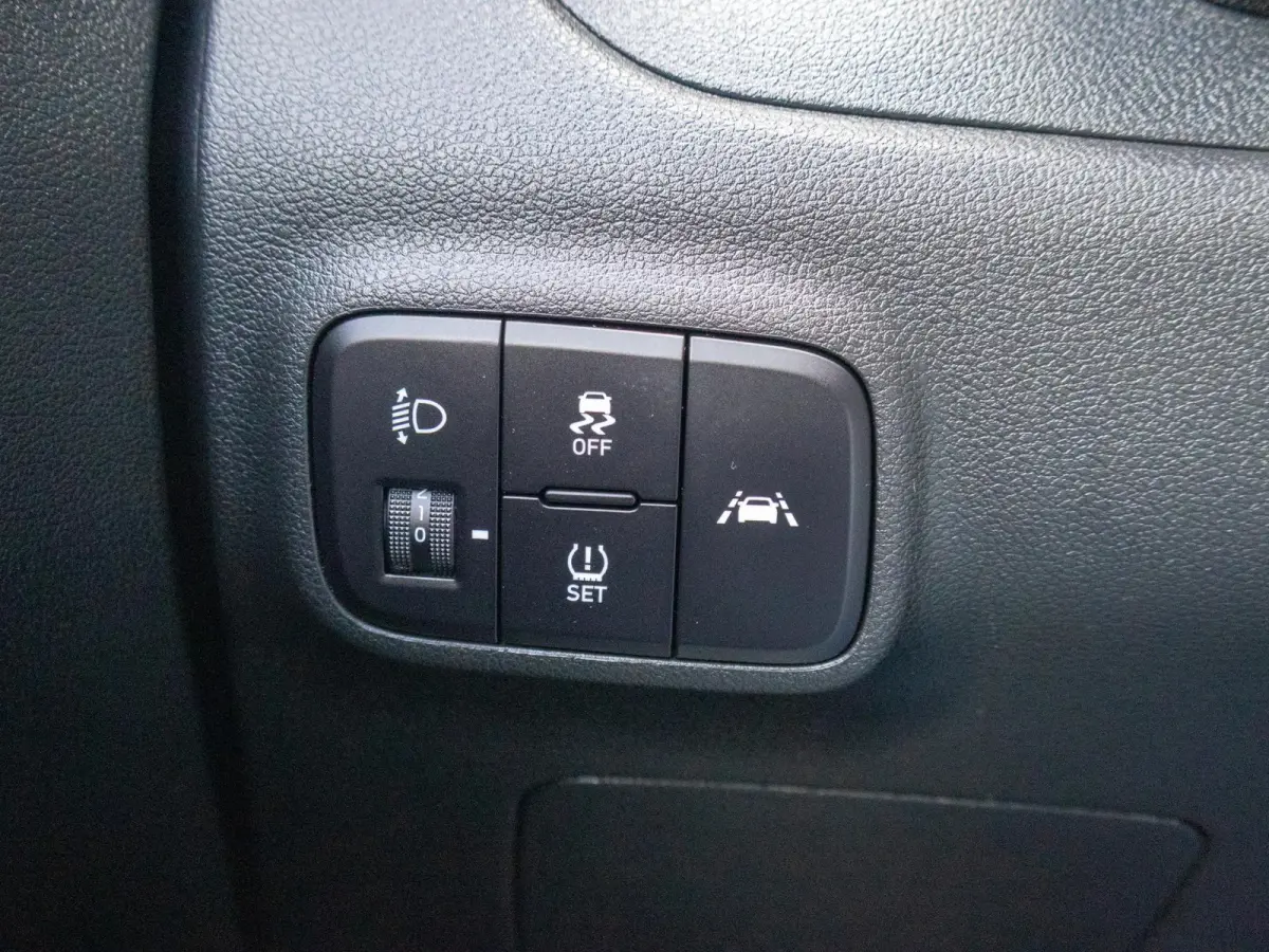 1.0 Comfort Lane assist Apple CarPlay Airco