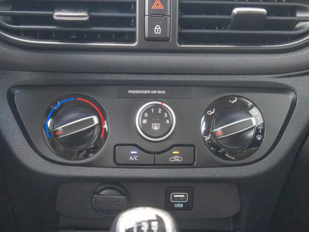 1.0 Comfort Lane assist Apple CarPlay Airco
