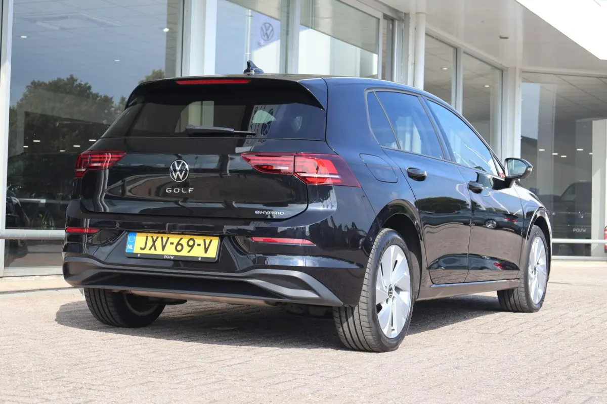 1.5 eHybrid 204pk Life Edition | SoH 100% | Trekhaak | Ergostoel | Camera | Keyless | Carplay