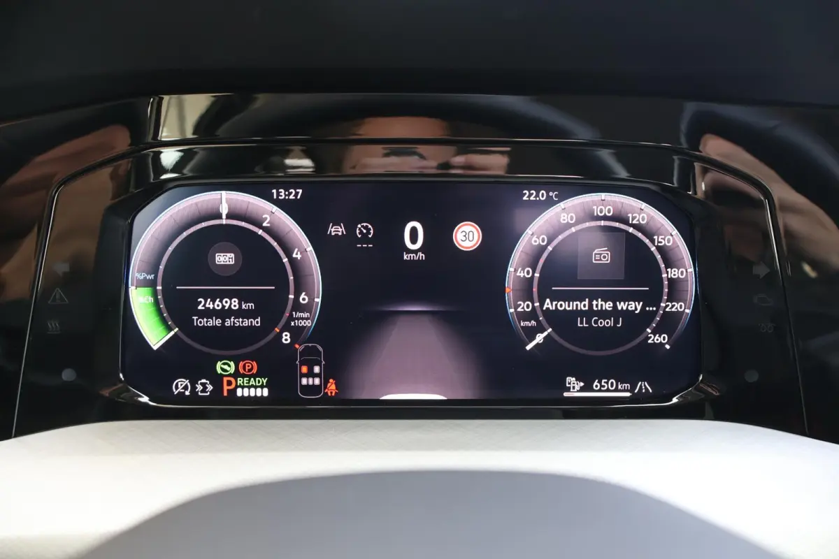 1.5 eHybrid 204pk Life Edition | SoH 100% | Trekhaak | Ergostoel | Camera | Keyless | Carplay