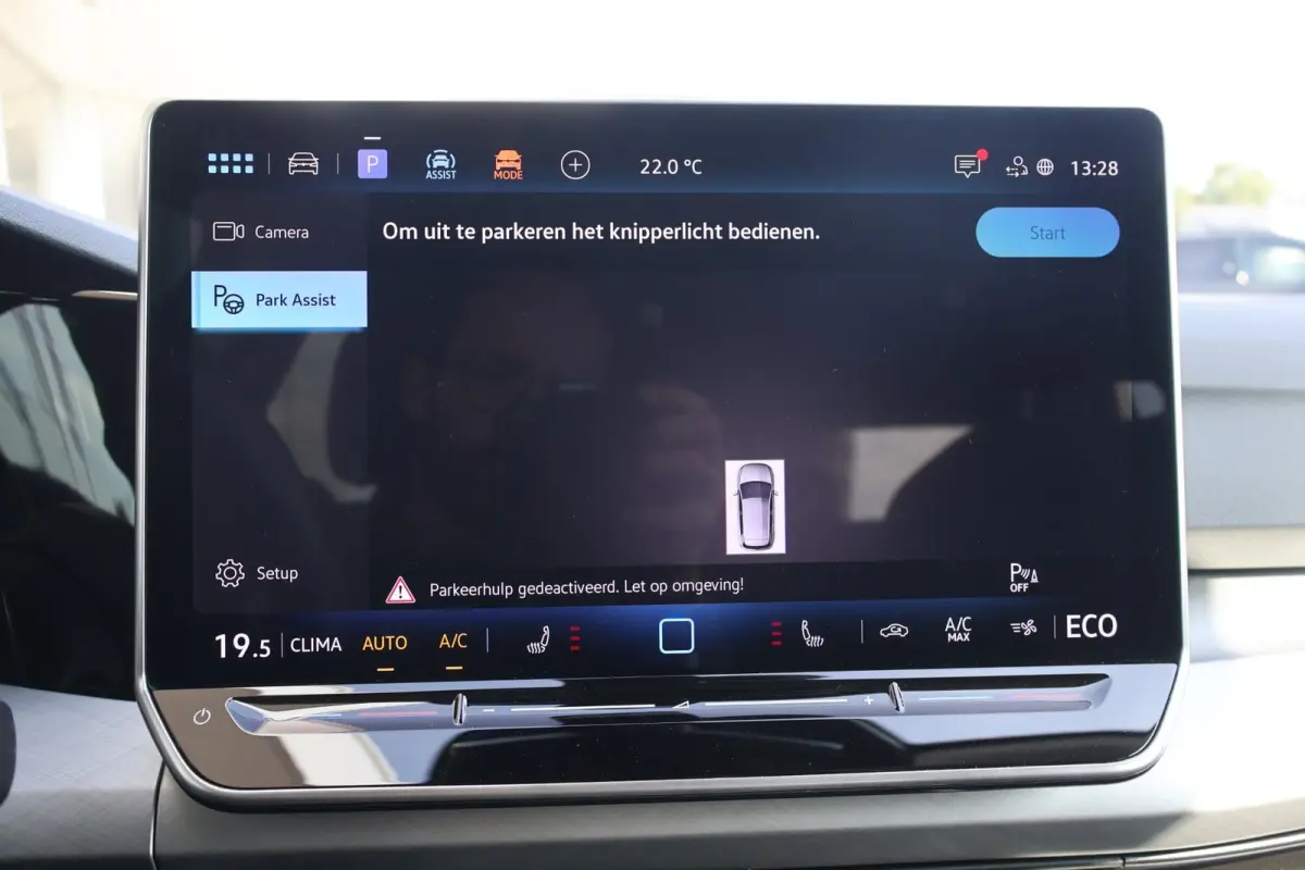 1.5 eHybrid 204pk Life Edition | SoH 100% | Trekhaak | Ergostoel | Camera | Keyless | Carplay