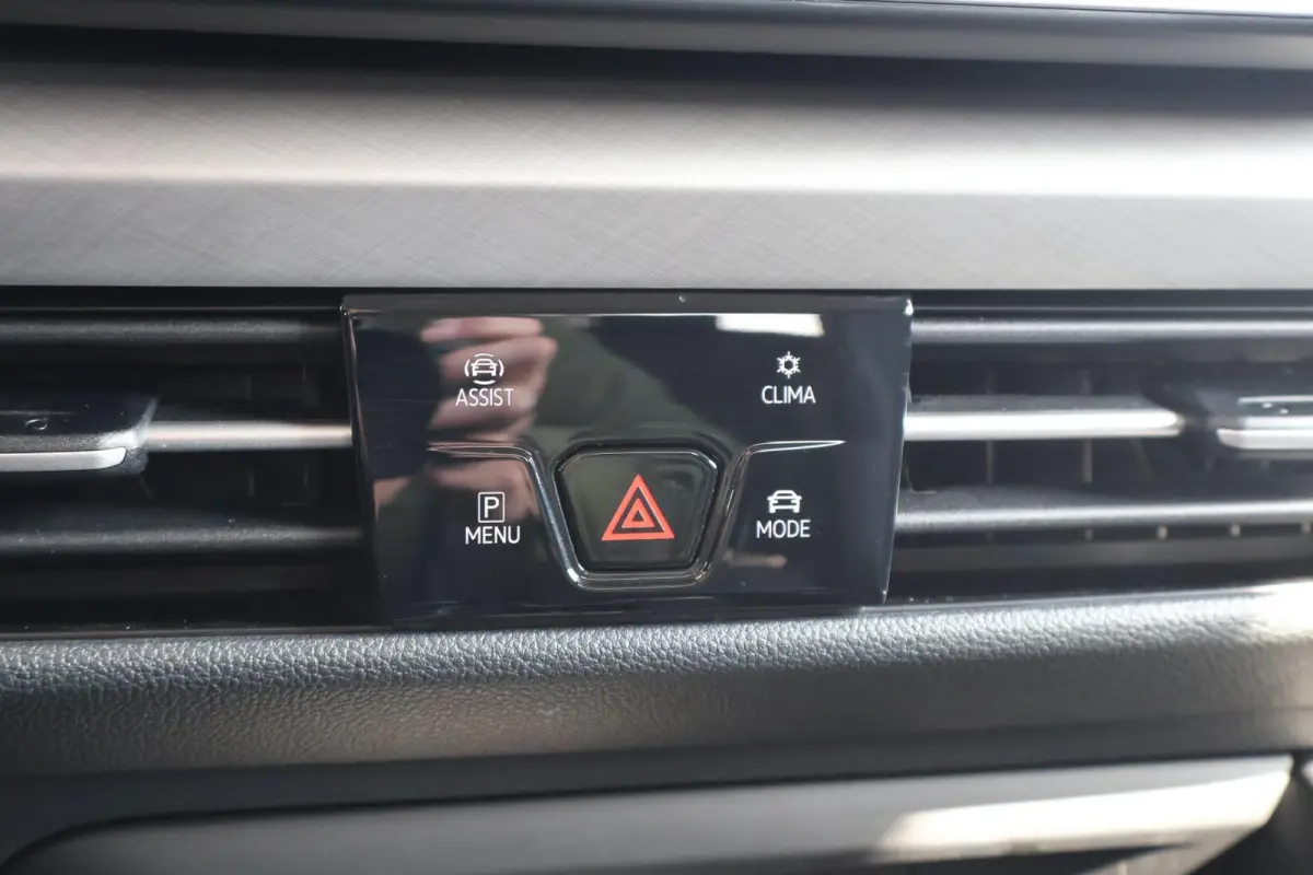 1.5 eHybrid 204pk Life Edition | SoH 100% | Trekhaak | Ergostoel | Camera | Keyless | Carplay