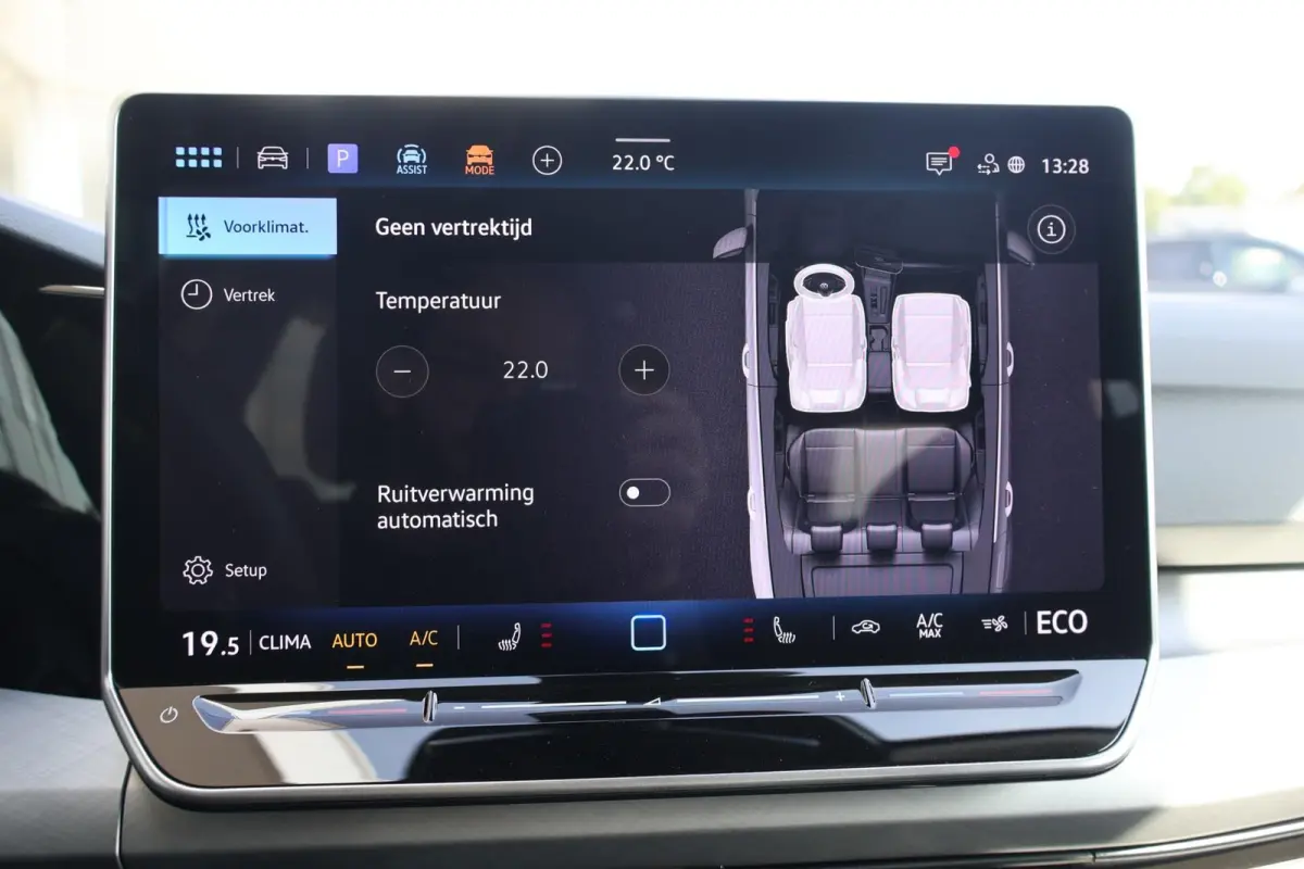 1.5 eHybrid 204pk Life Edition | SoH 100% | Trekhaak | Ergostoel | Camera | Keyless | Carplay