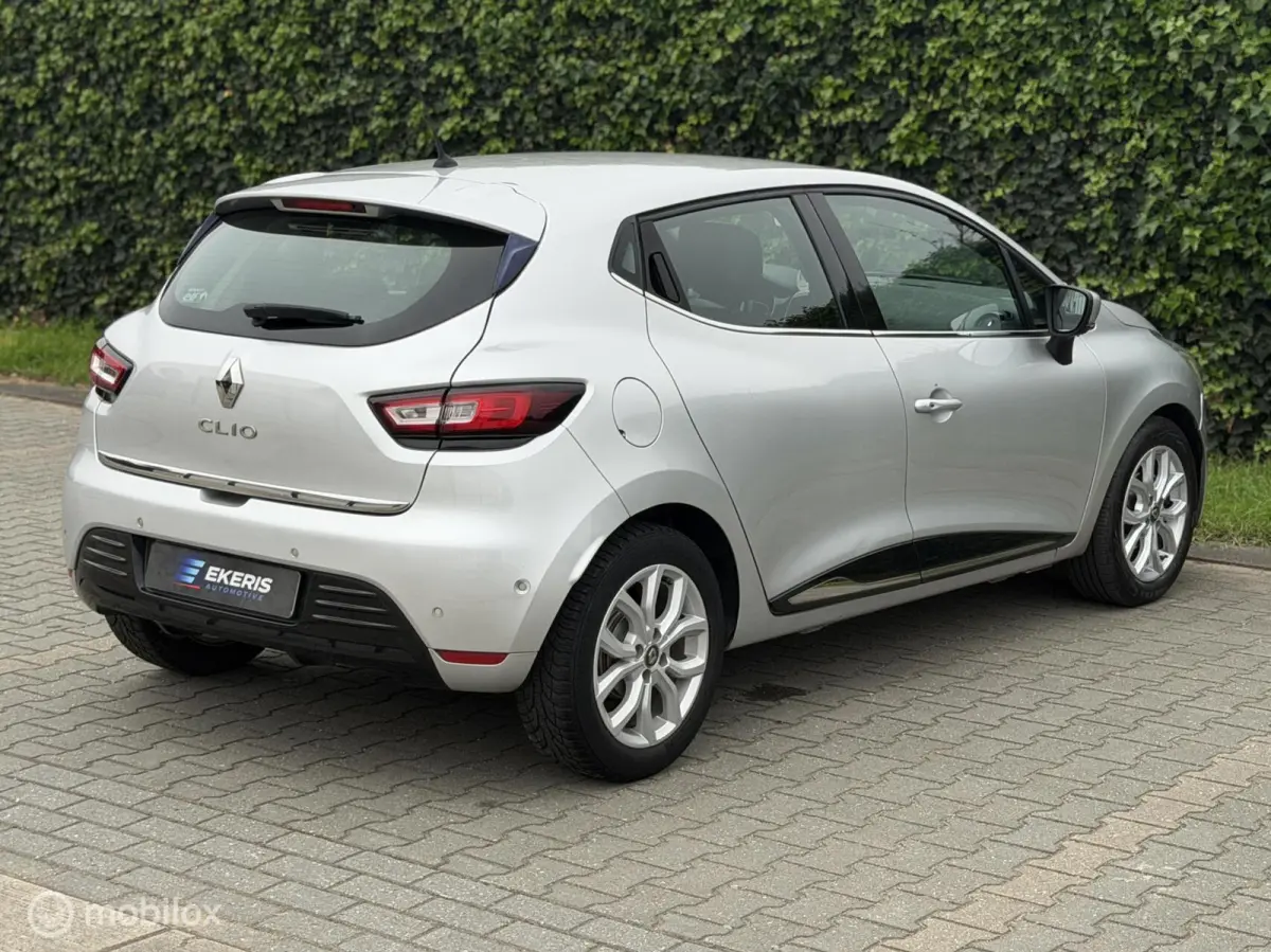 0.9 TCe Zen | Camera | Keyless | Leder | Navi | Climate