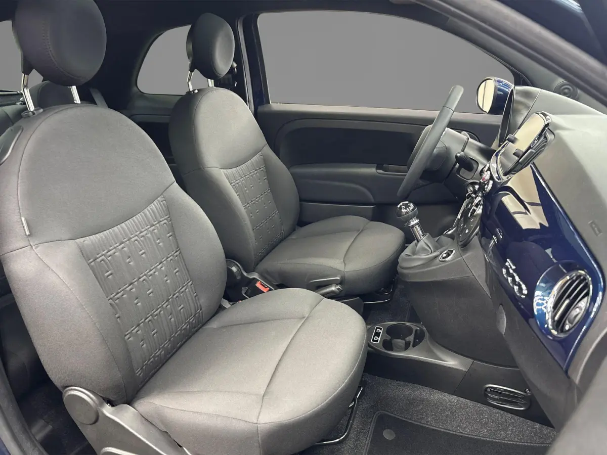 1.0 Hybrid Dolcevita | Navigatiesysteem | Climate Control | Parkeersensoren | Apple carplay/Android Auto | LMV 16" |