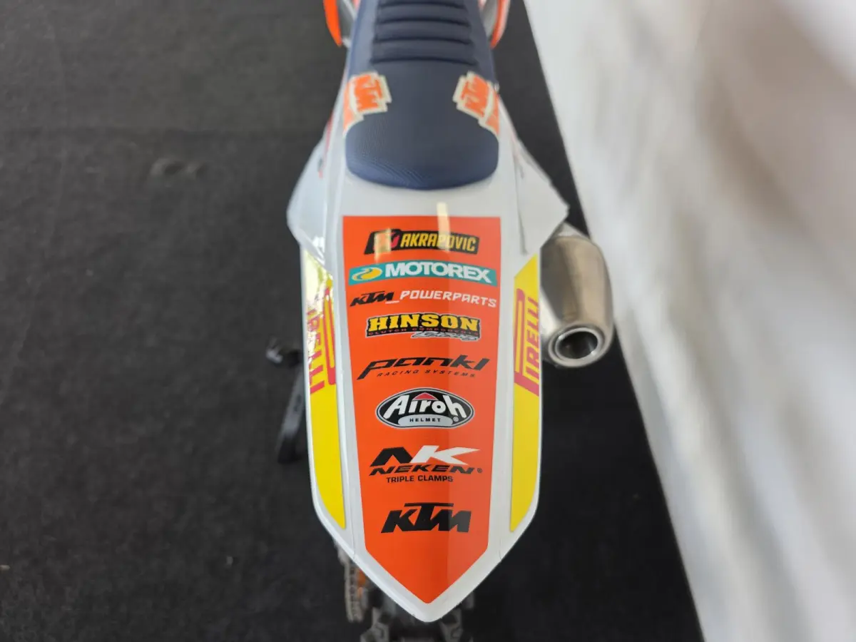 SX-F Herlings Replica | Compleet Nieuw | Gesigneerd! | Replica van de 2018 MXGP kampioenschap fiets!