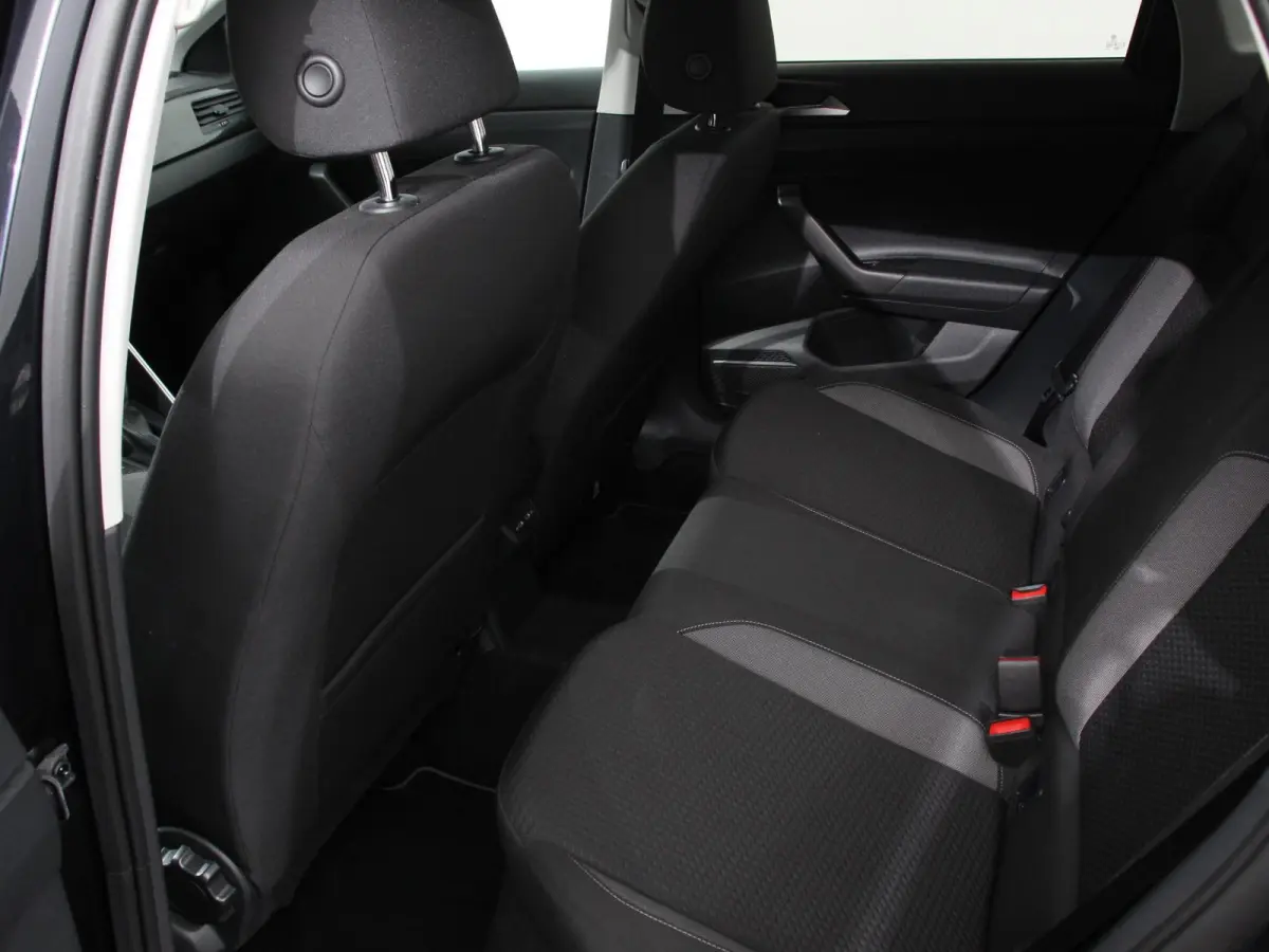 1.0 TSI 110pk DSG Life Plus Navigatie Apple Carplay/Android Auto Digitale Cockpit Adaptieve Cruise Control Dab Verwarmde stoelen