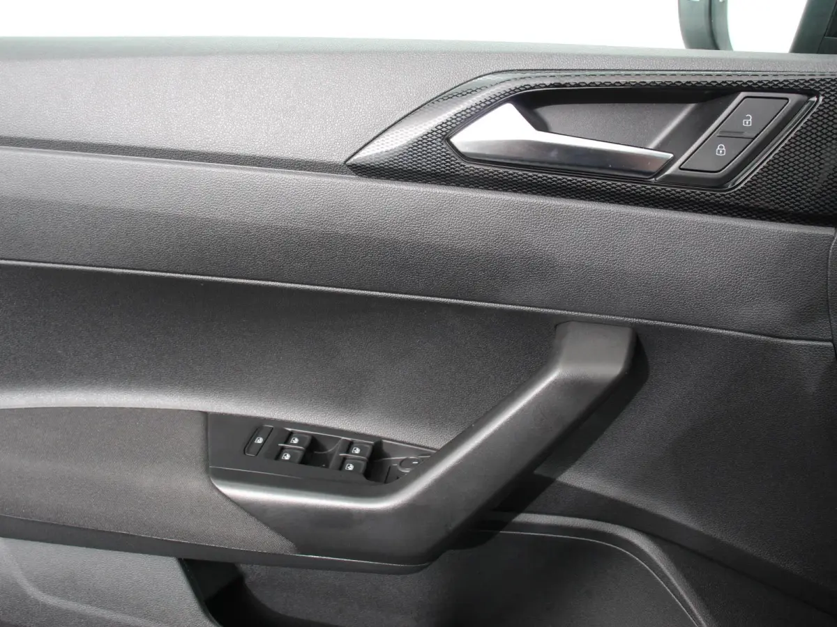 1.0 TSI 110pk DSG Life Plus Navigatie Apple Carplay/Android Auto Digitale Cockpit Adaptieve Cruise Control Dab Verwarmde stoelen