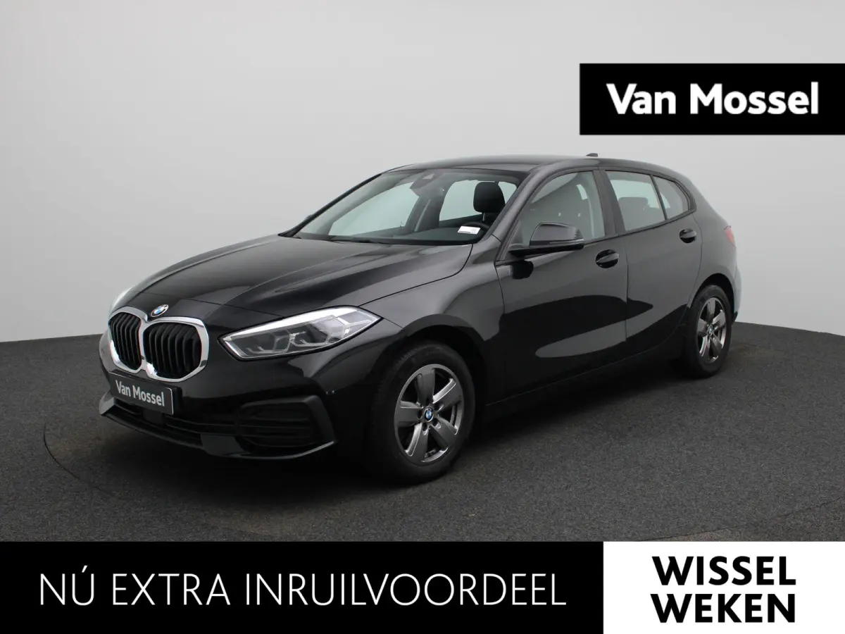 118i Business Edition | Automaat | Apple Carplay / Android Auto | Parkeer sensoren | Navigatie | Virtual cockpit | Cruise control | Bluetooth | Climate control | DAB |