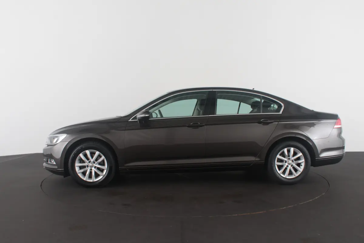 1.6 TDI Comfortline > Trekhaak/LED-koplampen/comfort stoel