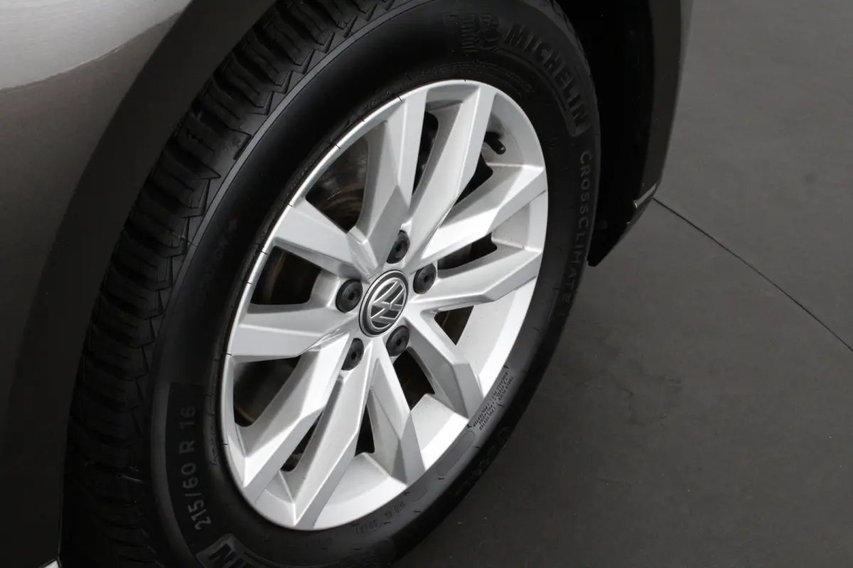 1.6 TDI Comfortline > Trekhaak/LED-koplampen/comfort stoel
