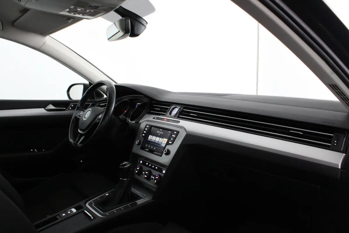 1.6 TDI Comfortline > Trekhaak/LED-koplampen/comfort stoel