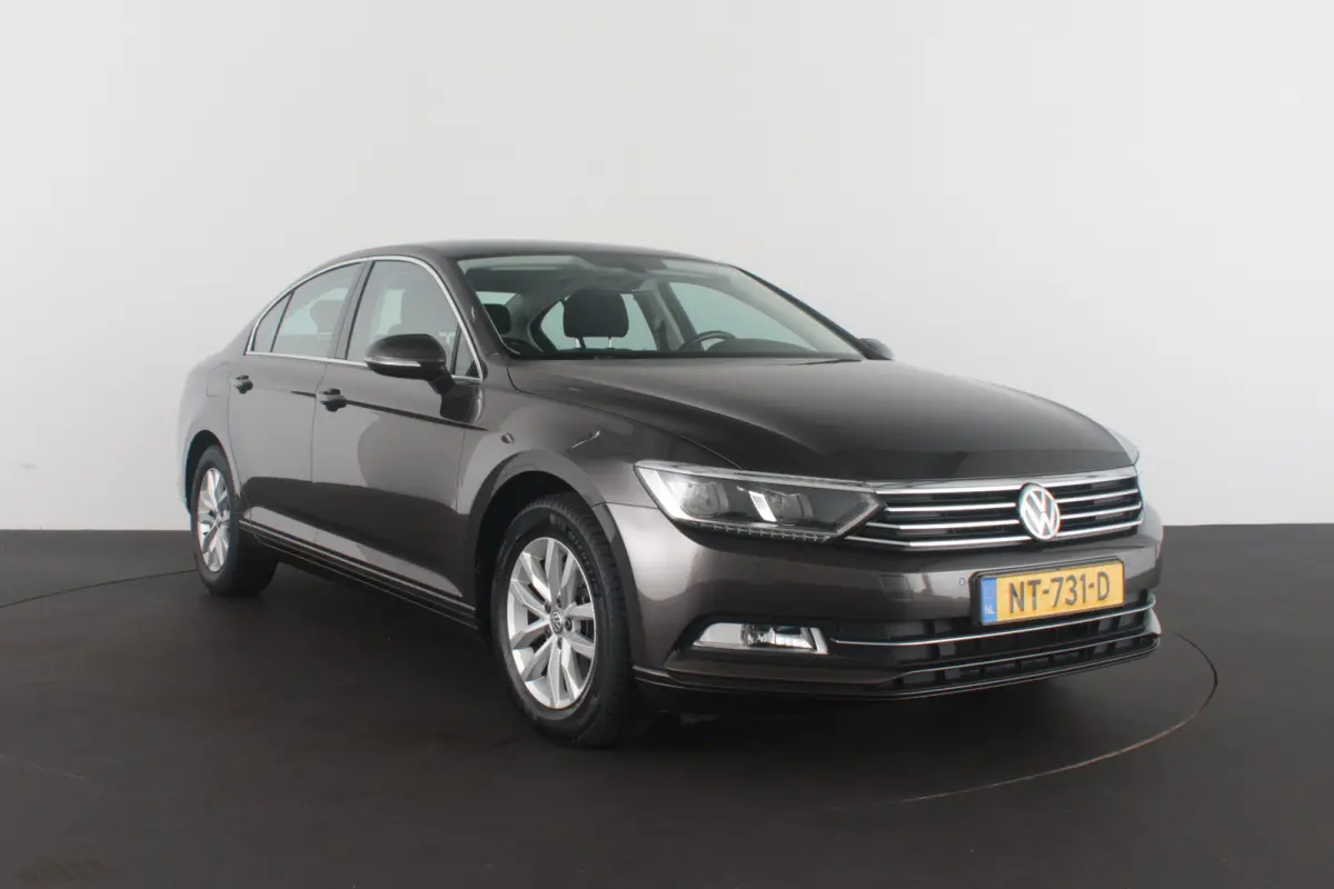 1.6 TDI Comfortline > Trekhaak/LED-koplampen/comfort stoel