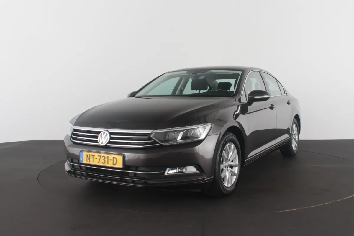 1.6 TDI Comfortline > Trekhaak/LED-koplampen/comfort stoel