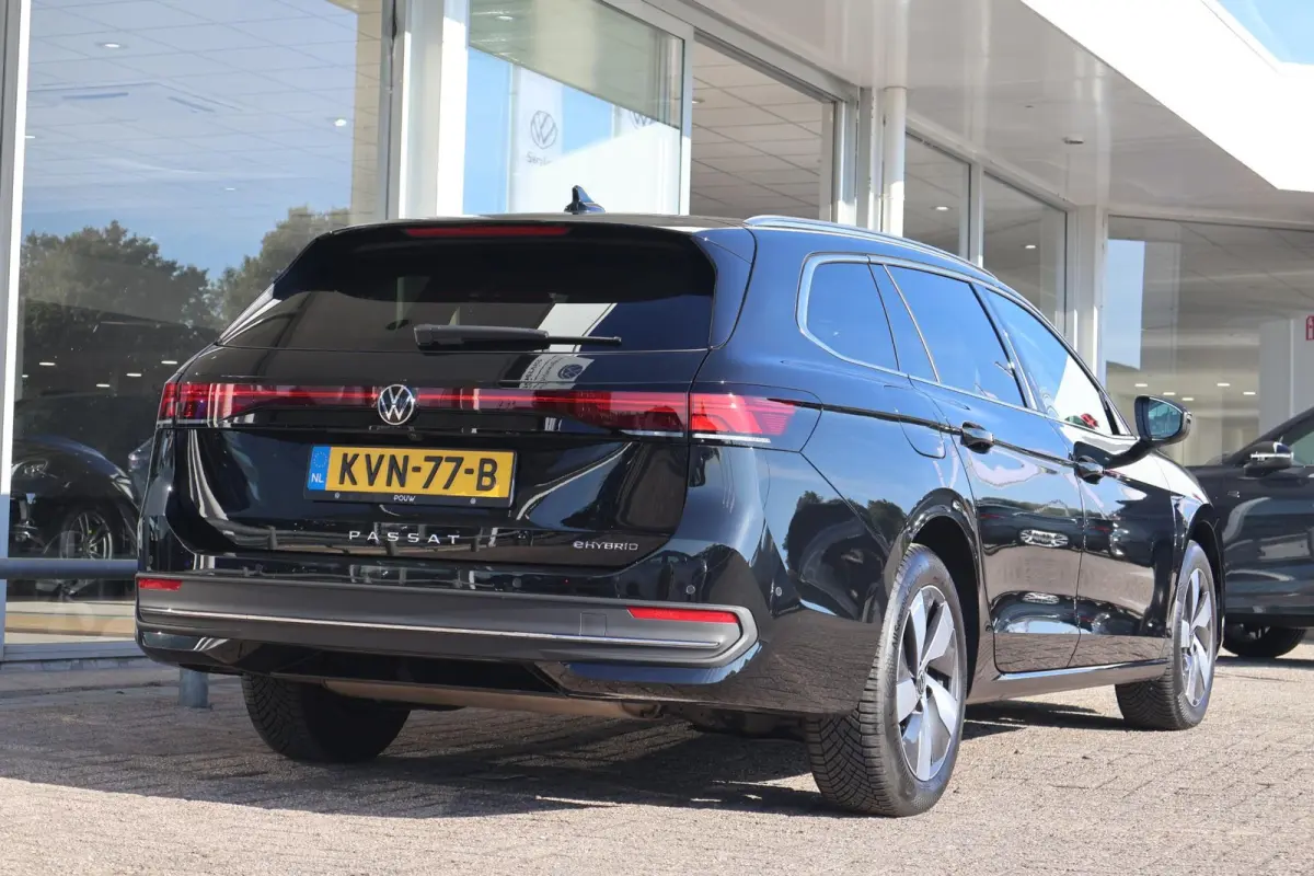 1.5 eHybrid 204pk Business | SoH 100% | Trekhaak | Head-up | Stoel en stuurverwarming | Navigatie