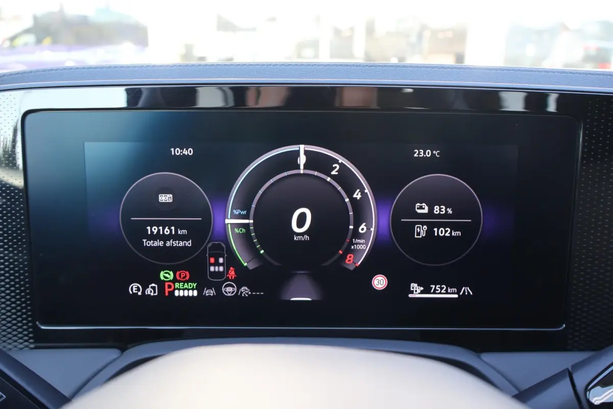 1.5 eHybrid 204pk Business | SoH 100% | Trekhaak | Head-up | Stoel en stuurverwarming | Navigatie