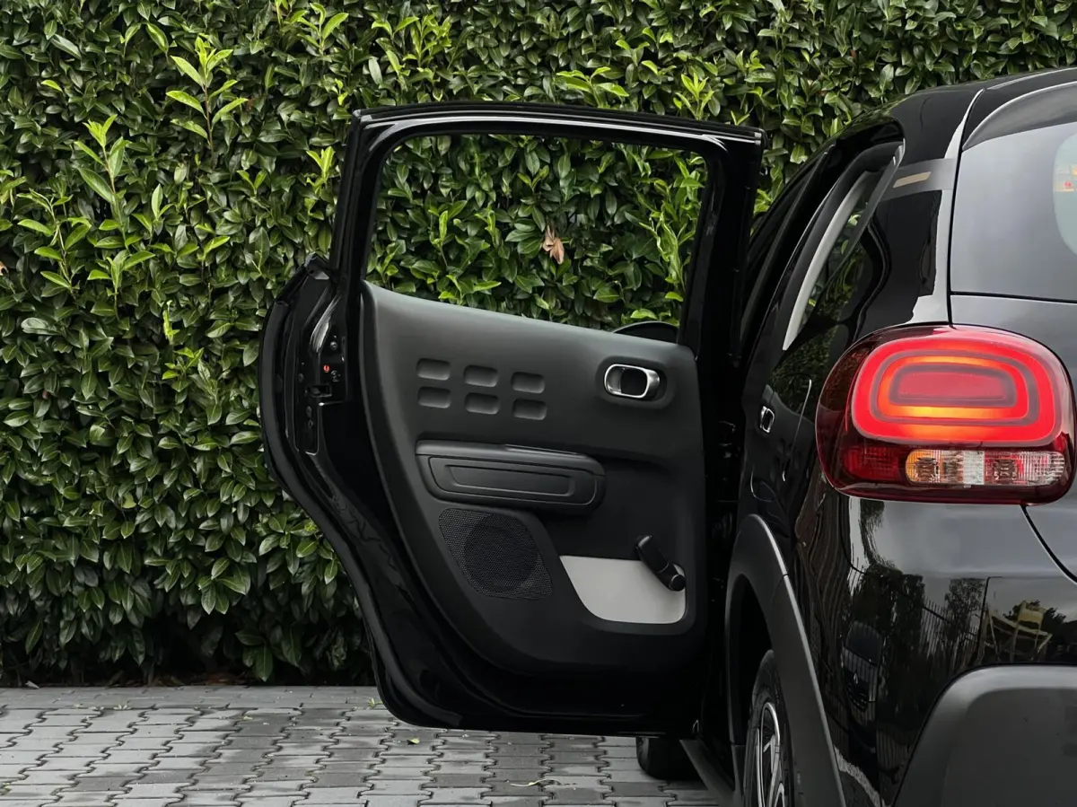 1.2 PureTech C-Series, NAVIGATIE, CARPLAY, CLIMATE CONTROL, DAB, PARKEERSENSOREN, ELEKTRISCHE RAMEN