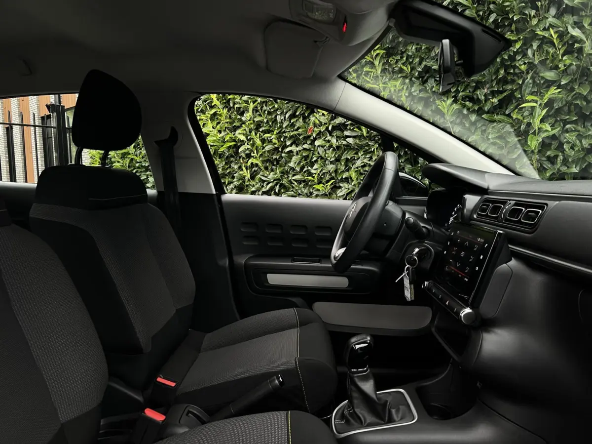 1.2 PureTech C-Series, NAVIGATIE, CARPLAY, CLIMATE CONTROL, DAB, PARKEERSENSOREN, ELEKTRISCHE RAMEN
