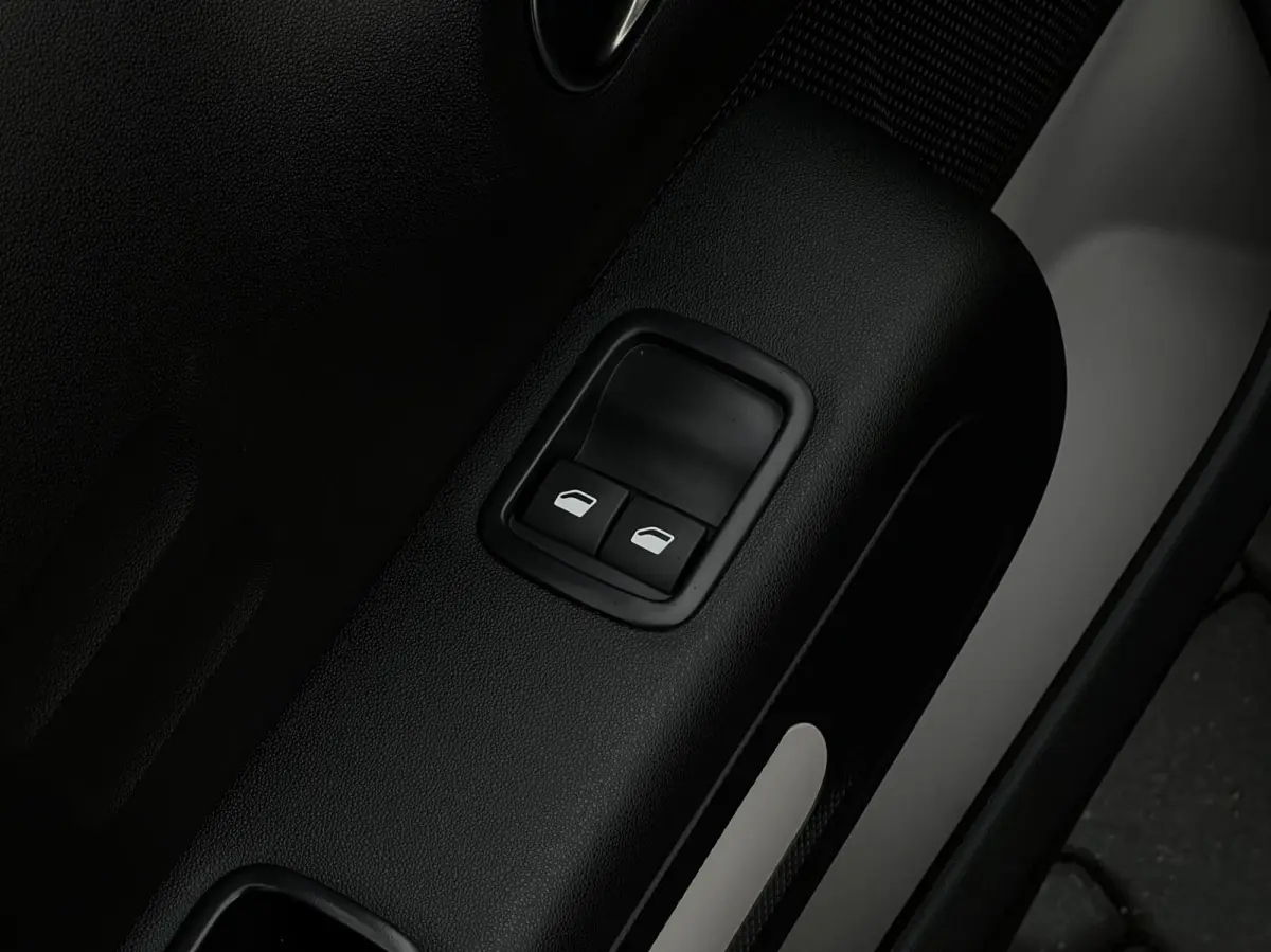 1.2 PureTech C-Series, NAVIGATIE, CARPLAY, CLIMATE CONTROL, DAB, PARKEERSENSOREN, ELEKTRISCHE RAMEN