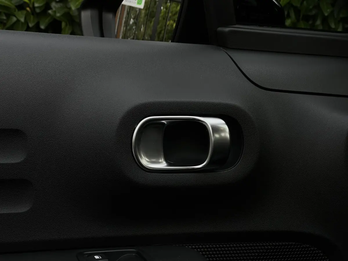 1.2 PureTech C-Series, NAVIGATIE, CARPLAY, CLIMATE CONTROL, DAB, PARKEERSENSOREN, ELEKTRISCHE RAMEN