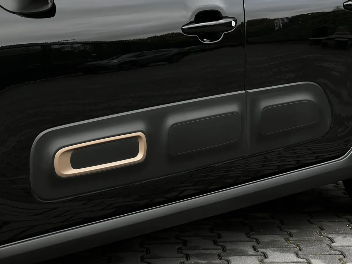 1.2 PureTech C-Series, NAVIGATIE, CARPLAY, CLIMATE CONTROL, DAB, PARKEERSENSOREN, ELEKTRISCHE RAMEN
