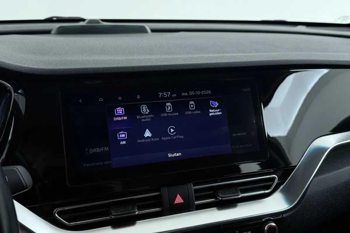 Edition 64 kWh | SOH 95.6% | 105.000 KM! | 3-Fase | CarPlay | Stoelverwarming | Keyless | LED | Adap. Cruise | Camera |