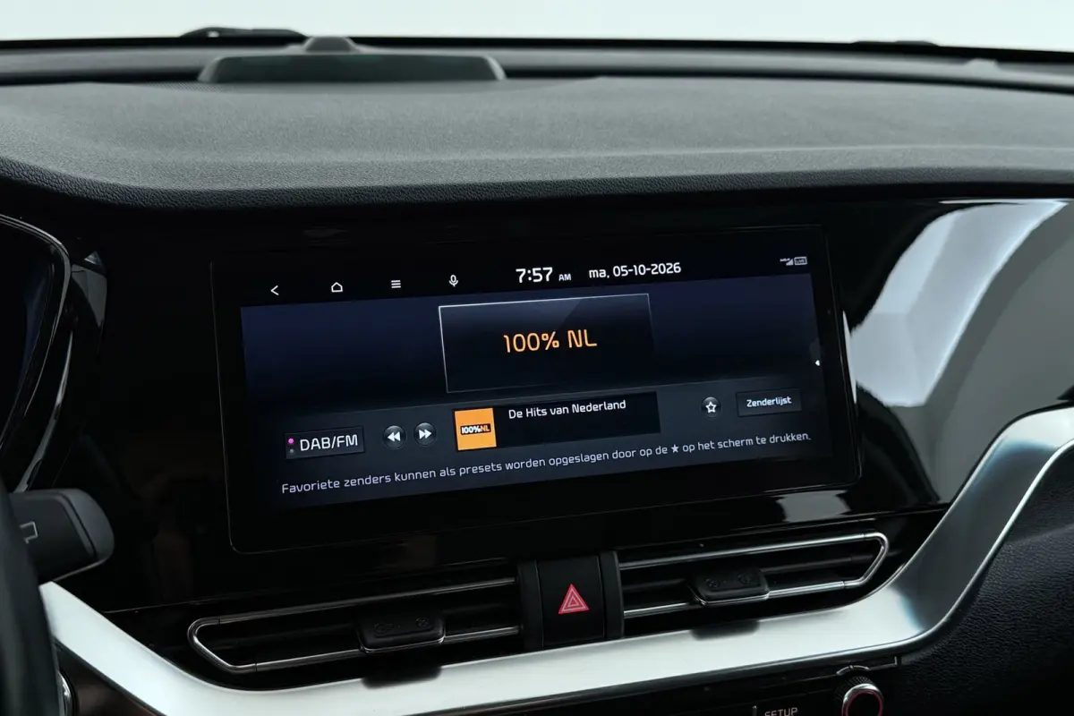 Edition 64 kWh | SOH 95.6% | 105.000 KM! | 3-Fase | CarPlay | Stoelverwarming | Keyless | LED | Adap. Cruise | Camera |