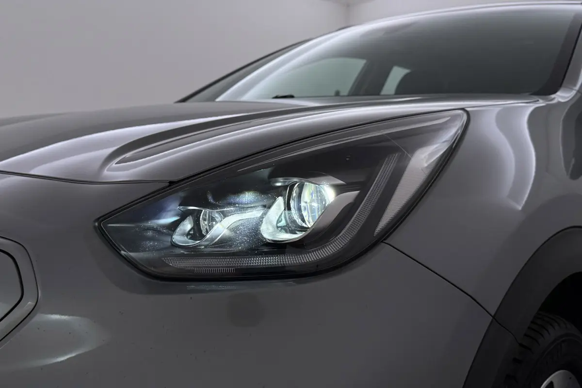 Edition 64 kWh | SOH 95.6% | 105.000 KM! | 3-Fase | CarPlay | Stoelverwarming | Keyless | LED | Adap. Cruise | Camera |