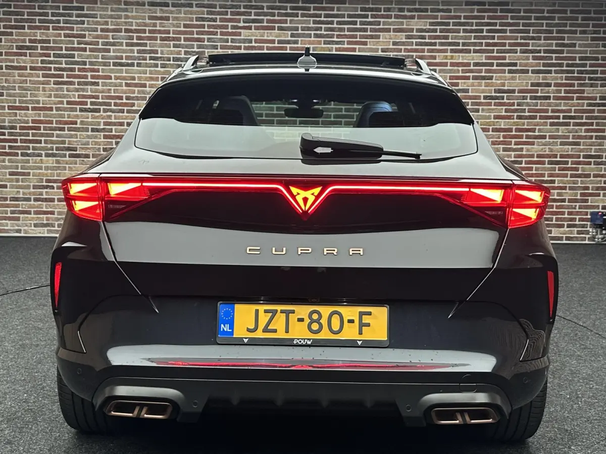 1.5 TSI e-Hybrid VZ Extreme Pano| Memory| 360 camera