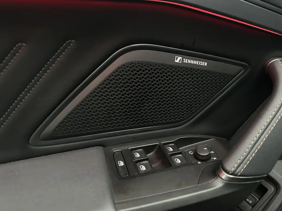 1.5 TSI e-Hybrid VZ Extreme Pano| Memory| 360 camera
